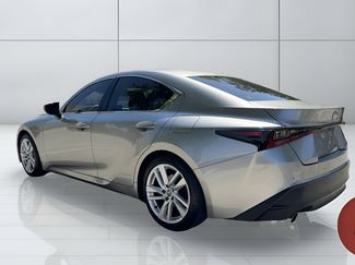 Used 2023 Lexus IS 300 w/ Comfort Package RWD video 2