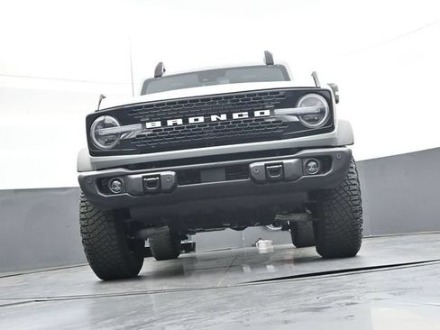 Used 2023 Ford Bronco Wildtrak AWD/4WD image 35