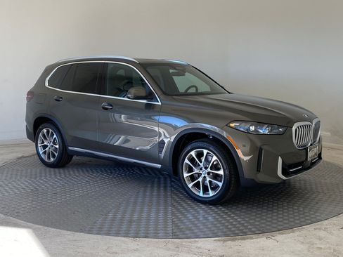 New 2026 BMW X5 xDrive40i AWD/4WD image 7