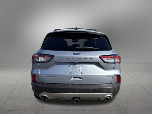 Certified 2022 Ford Escape Titanium w/ Titanium Elite Package image 8