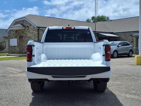 New 2026 RAM 1500 Big Horn AWD/4WD image 17