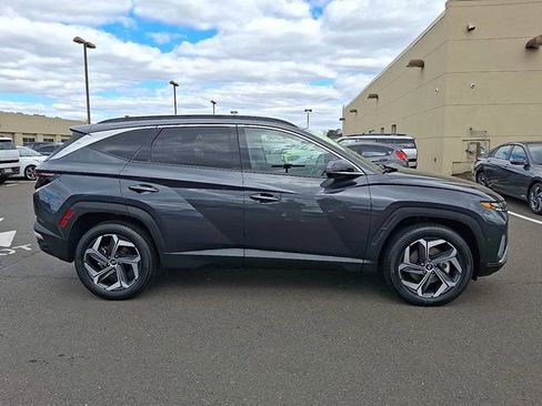 Used 2022 Hyundai Tucson Limited image 7