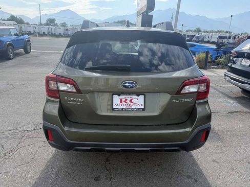 Used 2018 Subaru Outback 2.5i Premium AWD/4WD image 6