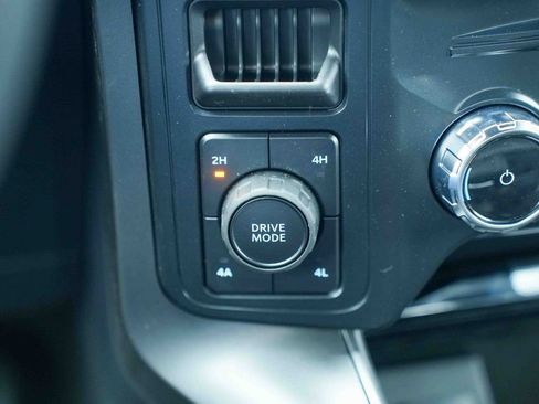 Used 2026 Ford F150 Lariat AWD/4WD image 37