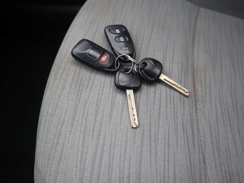 Used 2017 Hyundai Accent SE FWD image 37