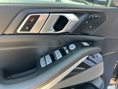 Certified 2023 BMW X7 xDrive40i w/ M Sport Package image 15