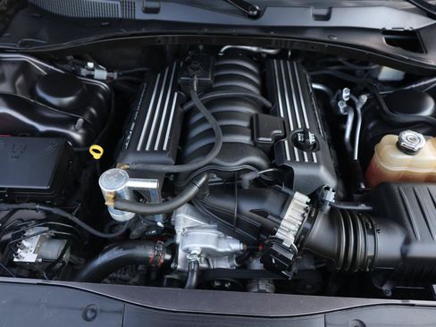 Used 2020 Dodge Charger Scat Pack w/ Plus Group RWD image 19