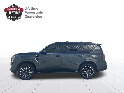 Certified 2025 Nissan Armada Platinum Reserve AWD/4WD image 2