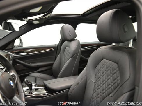 Used 2023 BMW 530i w/ M Sport Package RWD image 16