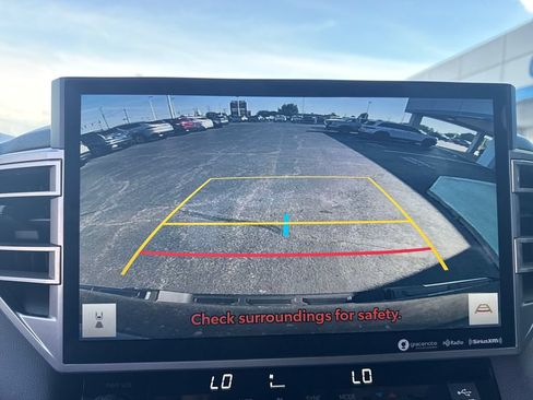 Used 2022 Toyota Tundra Limited AWD/4WD image 22
