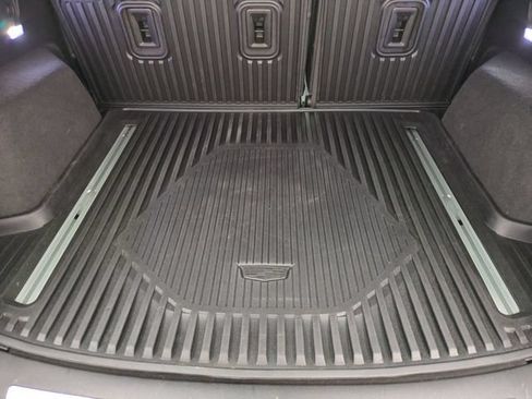 Certified 2023 Cadillac XT5 Premium Luxury w/ LPO, Floor Liner Package AWD/4WD image 25