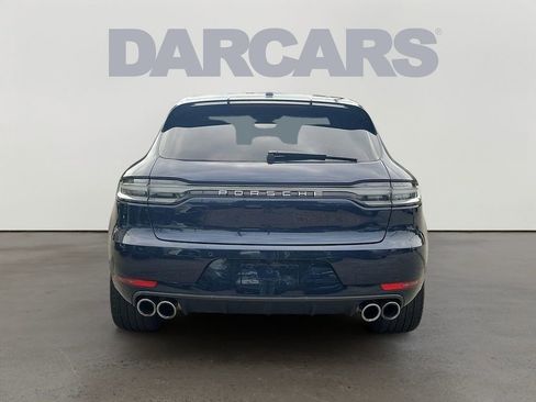 Used 2021 Porsche Macan Turbo image 5