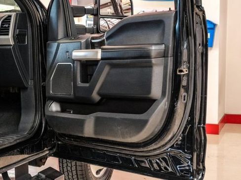 Used 2022 Ford F350 Lariat w/ Lariat Value Package image 42