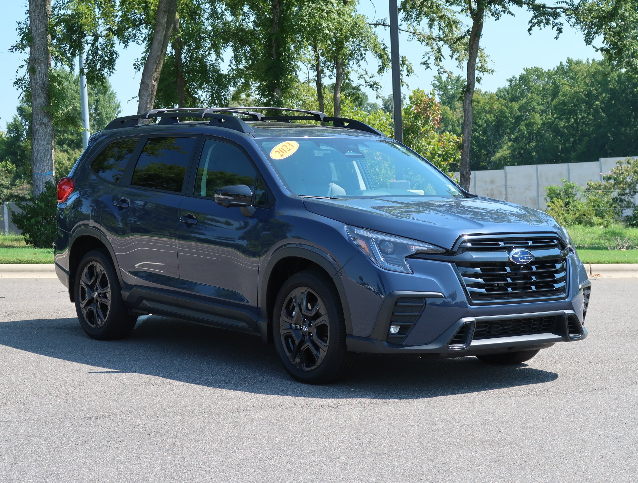 Used 2023 Subaru Ascent Onyx Edition Limited AWD/4WD image 1