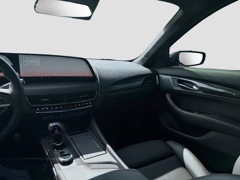 Certified 2026 Cadillac CT5 V RWD image 28