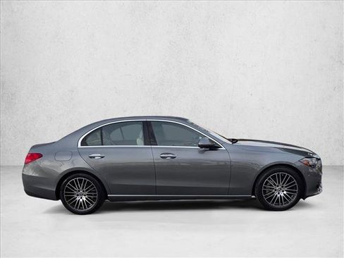 Used 2025 Mercedes-Benz C 300 Sedan image 4