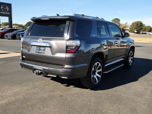 Used 2018 Toyota 4Runner Limited image 7