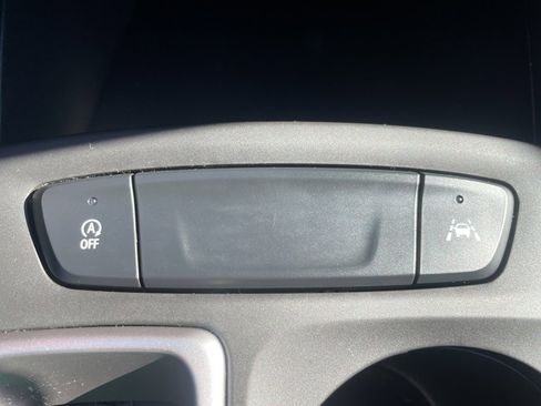 Used 2024 Chevrolet Trax LS w/ LS Convenience Package image 21