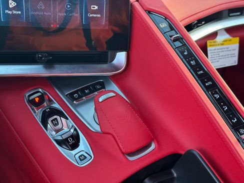 Used 2024 Chevrolet Corvette Stingray Premium Conv w/ Battery Protection Package image 33