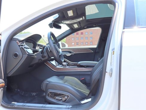 Used 2023 Audi A8 L 3.0T w/ Luxury Package AWD/4WD image 11