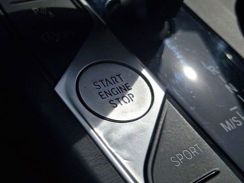 Used 2021 BMW 330i xDrive Sedan w/ Convenience Package image 26