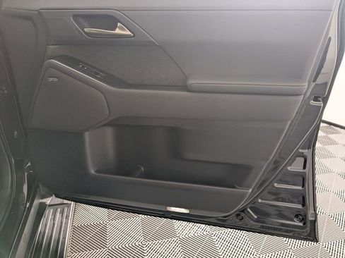 Used 2024 Lexus GX 550 image 33