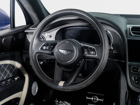 Used 2022 Bentley Bentayga Speed image 61