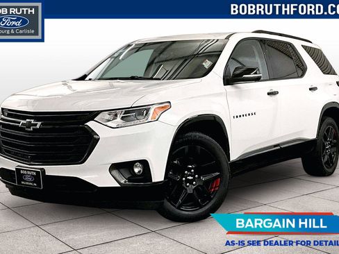 Used 2021 Chevrolet Traverse Premier w/ Redline Edition image 1