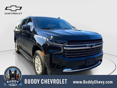 Used 2024 Chevrolet Suburban LT w/ Luxury Package