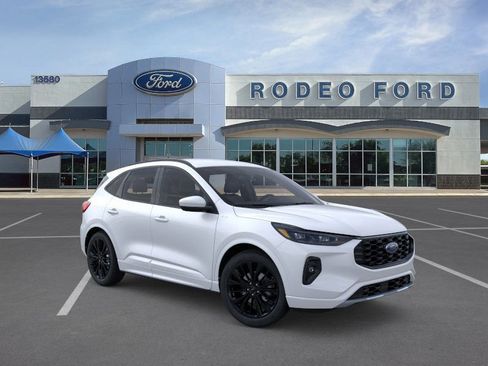 New 2026 Ford Escape ST-Line Elite image 7