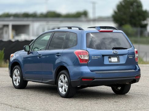 Used 2016 Subaru Forester 2.5i Premium w/ All-Weather Package AWD/4WD image 10