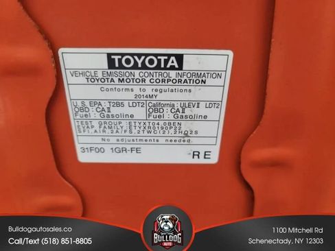 Used 2014 Toyota FJ Cruiser 4WD w/ Convenience Package image 38