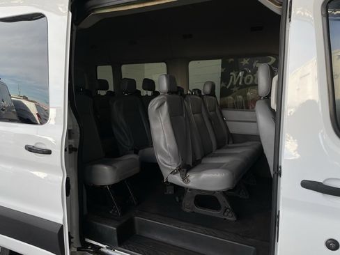 Used 2018 Ford Transit 350 XL image 14