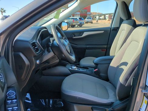 Used 2022 Ford Escape SE image 14