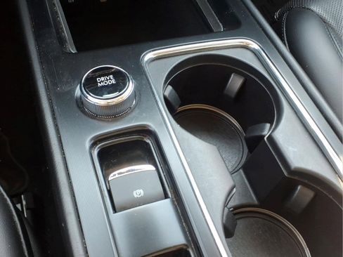 Used 2023 Lincoln Corsair Reserve w/ Jet Appearance Package image 18