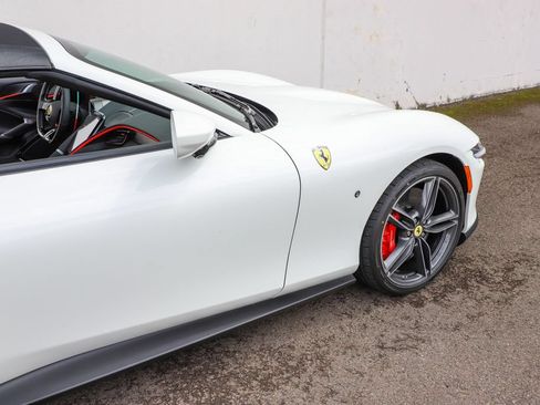 Certified 2026 Ferrari Roma Spider RWD image 53