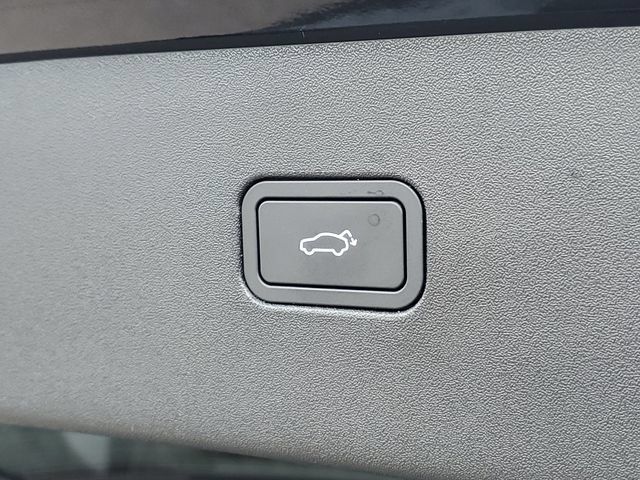 New 2026 Volvo EX30 Ultra w/ Climate Package AWD/4WD image 9