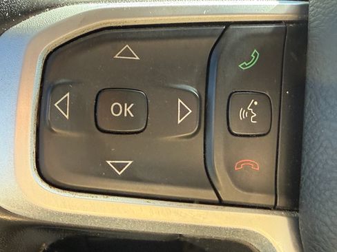 Used 2020 RAM 1500 Big Horn AWD/4WD image 22