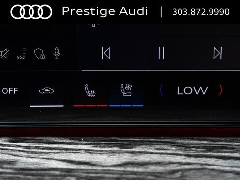 Used 2025 Audi Q5 Premium Plus w/ Premium Plus AWD/4WD image 18