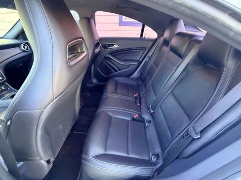 Used 2018 Mercedes-Benz CLA 250 4MATIC image 21