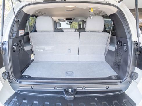 Used 2018 Toyota Sequoia Platinum image 23