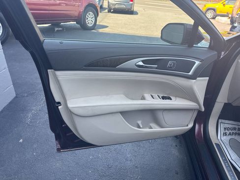 Used 2017 Lincoln MKZ Select w/ Select Plus Package image 15