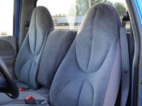Used 1998 Dodge Dakota Sport RWD image 36