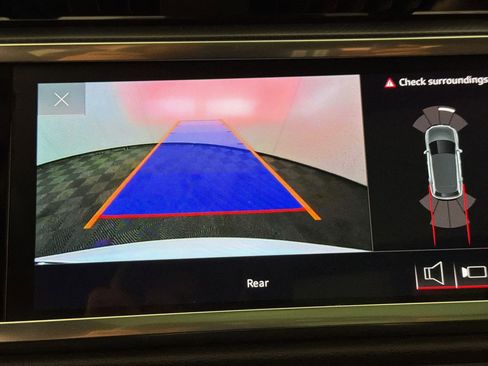 Used 2023 Audi Q3 2.0T Premium image 24