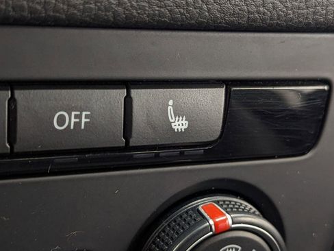 Used 2017 Volkswagen Tiguan Wolfsburg Edition image 27