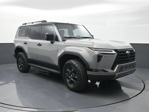 Used 2026 Lexus GX 550 AWD/4WD image 23