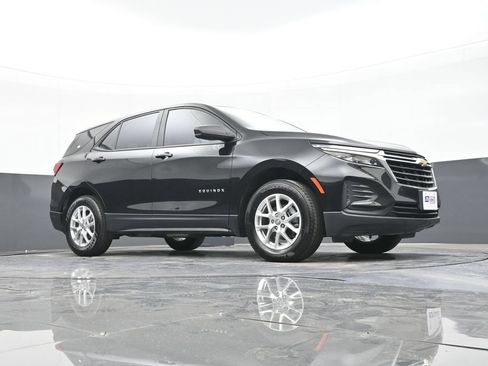 Used 2024 Chevrolet Equinox LS AWD/4WD image 44