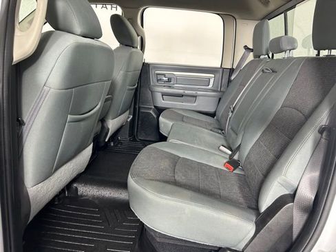 Used 2019 RAM 1500 Big Horn AWD/4WD image 12