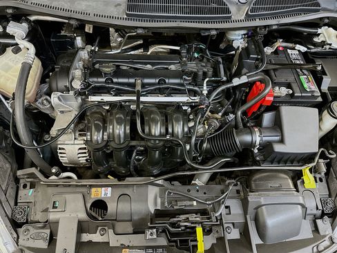 Used 2015 Ford Fiesta S image 32