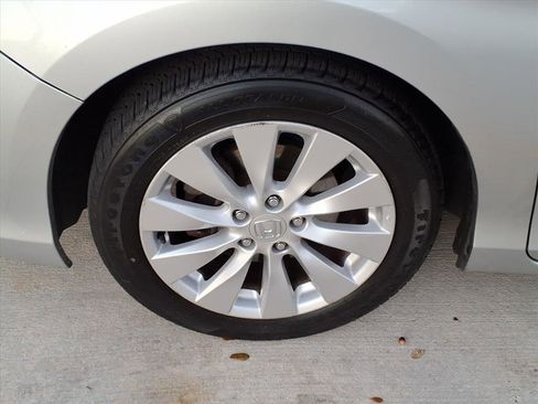 Used 2015 Honda Accord EX-L image 13